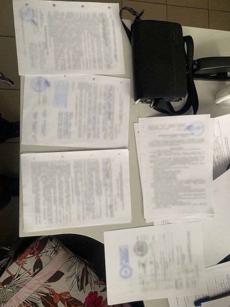 В Эрзинском районе сотрудниками полиции выявлены факты хищения денежных средств главным бухгалтером медицинского учреждения